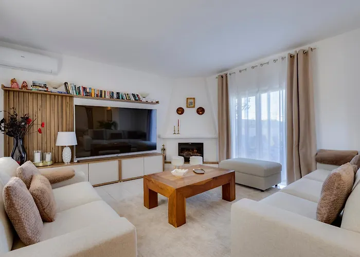 Arpeggio - Cozy 3-bedroom With Private Pool In Montinhos Da Luz, Lagos