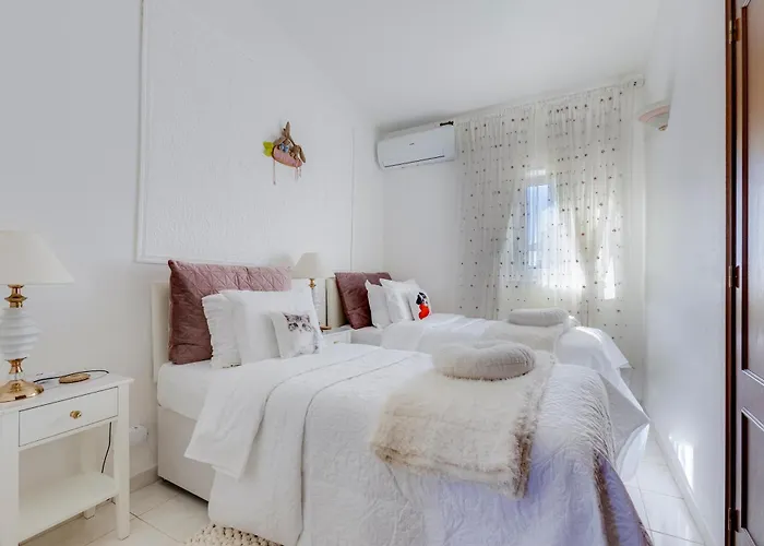 Arpeggio - Cozy 3-bedroom With Private Pool In Montinhos Da Luz, Lagos Willa