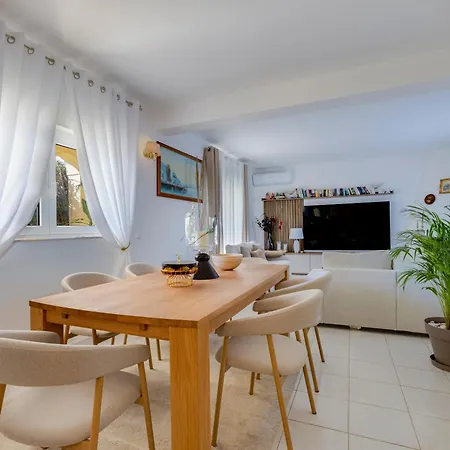 Arpeggio - Cozy 3-bedroom With Private Pool In Montinhos Da Luz, Lagos *