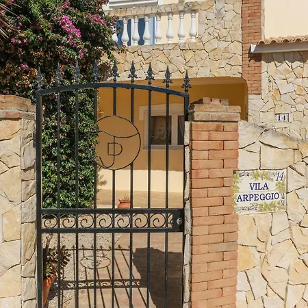 Arpeggio - Cozy 3-bedroom With Private Pool In Montinhos Da Luz, Lagos فيلة